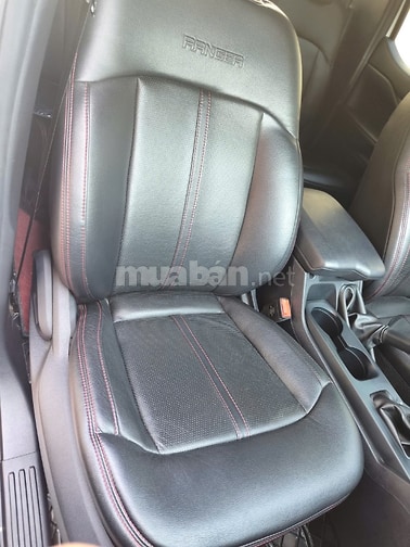 Ford Ranger 2023 Trắng ngoại hình gần như mới