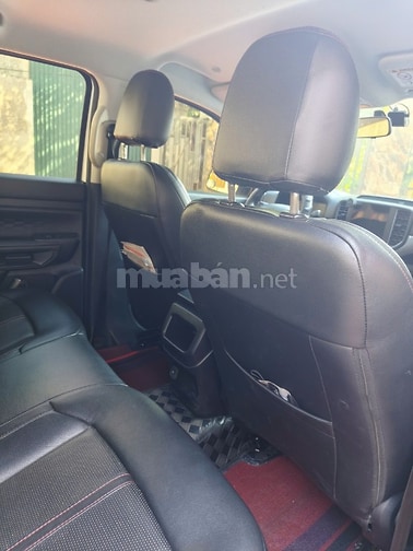 Ford Ranger 2023 Trắng ngoại hình gần như mới