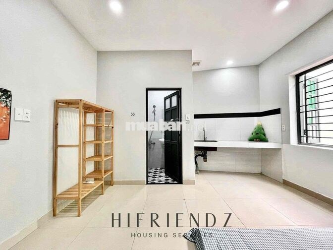 Cho Thuê Phòng Giá Rẻ Cửa Sổ Trời Nội Thất Gần Đầm Sen - ĐH Văn Hiến