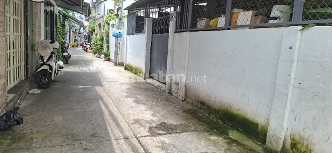 Chính chủ chuyển nhượng nhà 2 tầng quận 3 hẻm 5m sát bờ kè Hoàng Sa