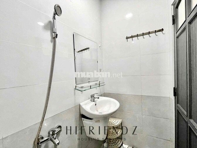Cho Thuê Phòng Giá Rẻ Cửa Sổ Trời Nội Thất Gần Đầm Sen - ĐH Văn Hiến