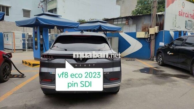 VinFast VF8 Eco 2023 Xám 60.000km