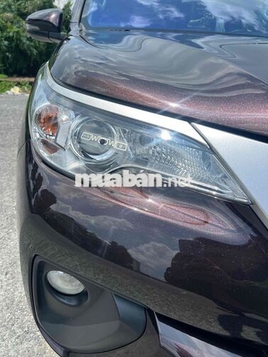 Toyota Fortuner 7 chỗ Số sàn máy dầu