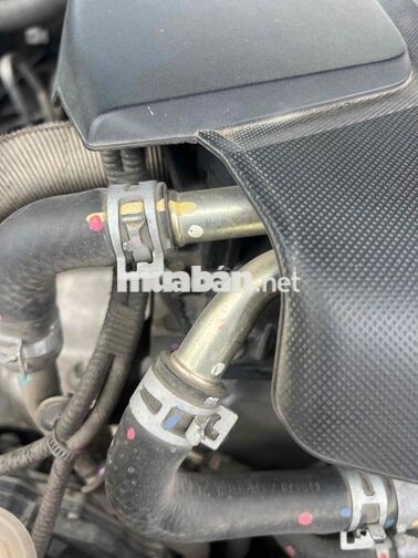 Toyota Fortuner 7 chỗ Số sàn máy dầu
