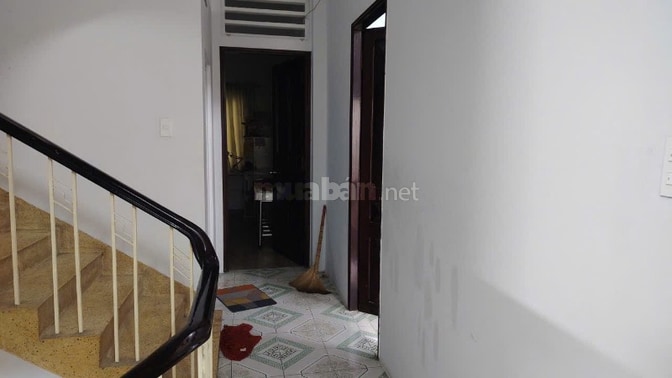 Kẹt Tiền Bán Gấp Nhà Hẻm Xe Tải Nhỏ Vào Tận Nhà Lạc Long Quân Tân Bình