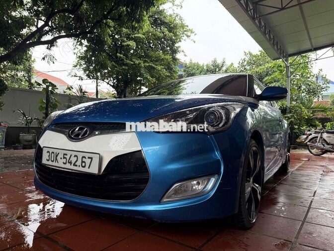 Hyundai Veloster 1.6L Xanh, Trắng