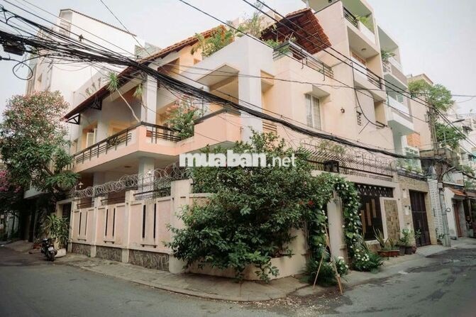 Cho thuê nhà riêng chính chủ, 2 mặt tiền, hẻm xe hơi