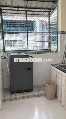 thuê chung cư xóm cải, còn dư 1 phòng