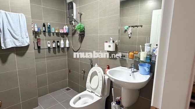 CHO THUÊ CĂN HỘ H2 QUẬN 4 – 2PN | 2WC | 70M²