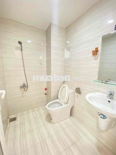 CHO THUÊ STUDIO BAN CÔNG FULL NỘI THẤT NGAY TRUNG TÂM QUẬN 1