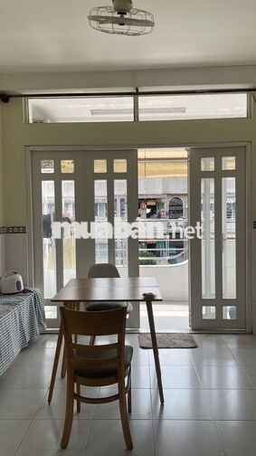 thuê chung cư xóm cải, còn dư 1 phòng