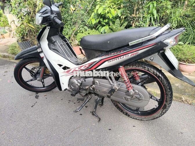 Yamaha Sirius 2012 Đen Trắng