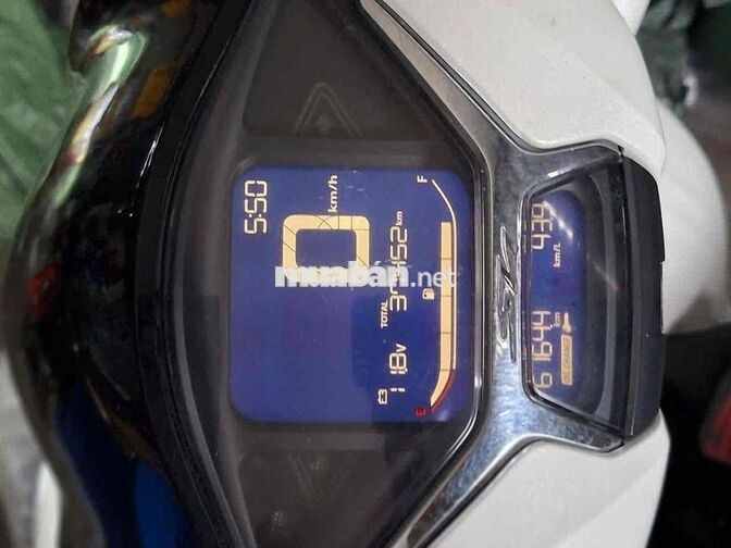 Honda SH 125 Trắng 37.452 km