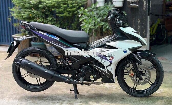 Yamaha Exciter 150 Trắng đen