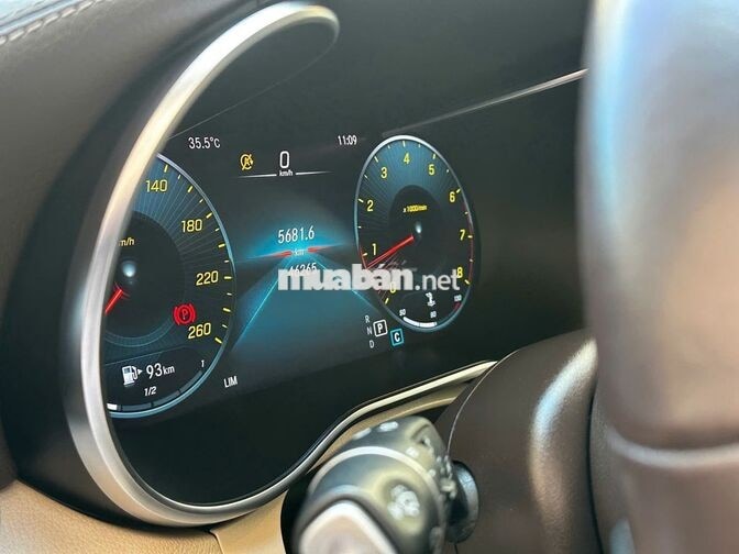 Mercedes GLC200 4matic 2021 Đen 46265 km