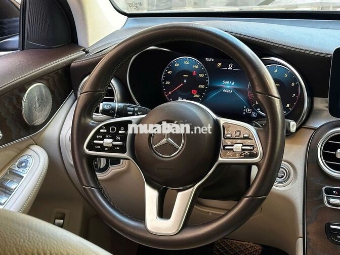 Mercedes GLC200 4matic 2021 Đen 46265 km