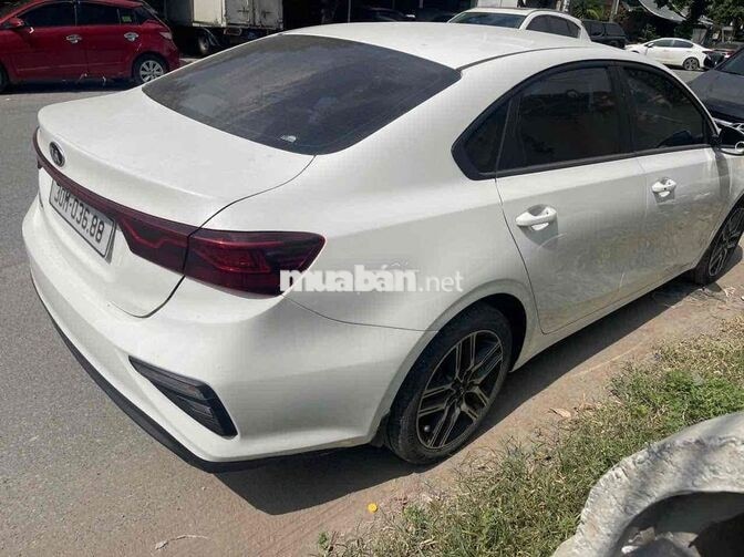 Kia Cerato MT 2021 Trắng
