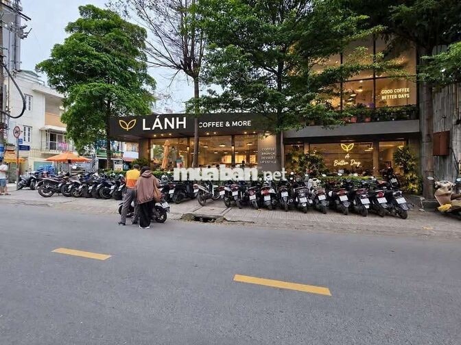 Cho Thuê Nhà Góc 2 Mặt Tiền 👉 DT 20 x 15m 1Trệt 1 Lầu