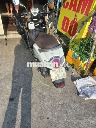 Honda Scoopy 2020 Trắng Nữ