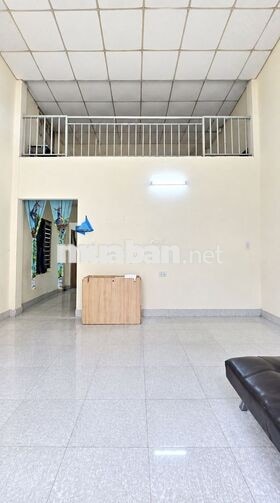 Nhà Cấp 4 Gá00000000002700021722ỗi, Hẻm Ô Tô, 2,7 Tỷ