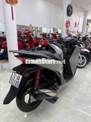 Honda SH 125 ABS 2025 Xám xi măng 2000 km