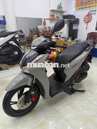 Honda SH 125 ABS 2025 Xám xi măng 2000 km