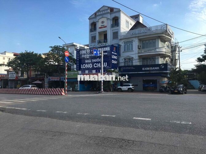 Cho thuê văn phòng hoặc kho hàng.