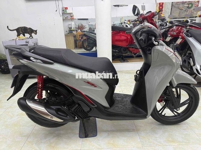 Honda SH 125 ABS 2025 Xám xi măng 2000 km