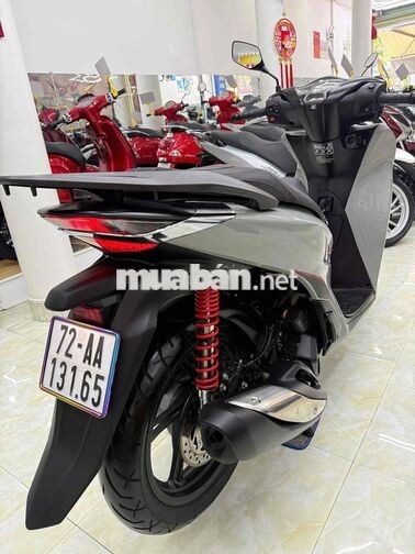 Honda SH 125 ABS 2025 Xám xi măng 2000 km