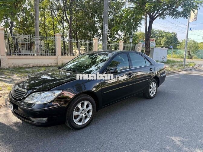 Toyota Camry 2.4G 2005 Đen