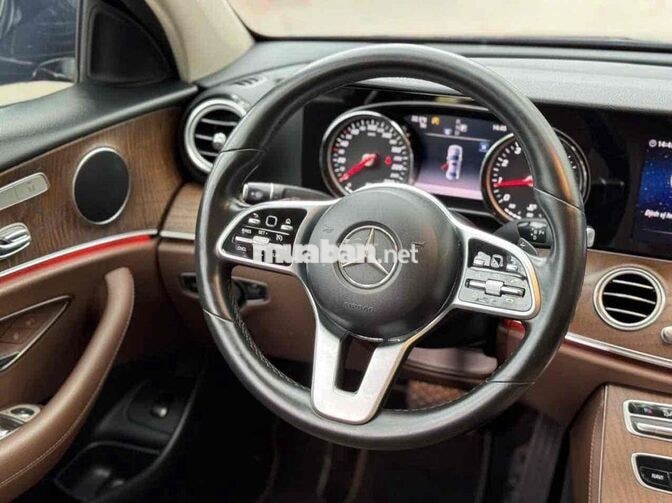 Mercedes-Benz C200 2019 Đen 60000 km
