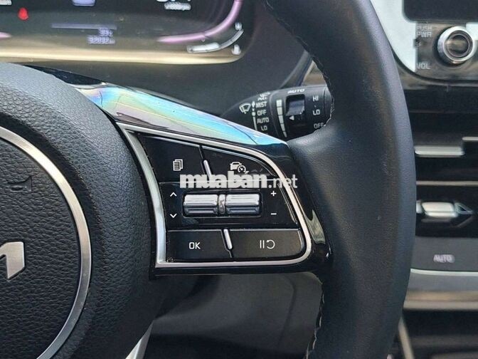 Kia Carens Signature 1.4AT Turbo 7 chỗ Trắng