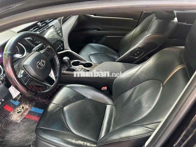 Toyota Camry 2.5Q 2020 Đen