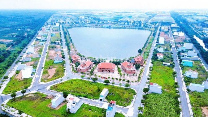 Chủ ngộp cần ra gấp lô 100m2 đối diện trực tiếp nhà hàng Nhật Bản