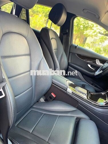 Mercedes-Benz GLC 200 2021 69000 km Đen