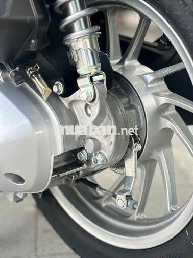Honda SH Mode 2025 Đỏ 2000 km