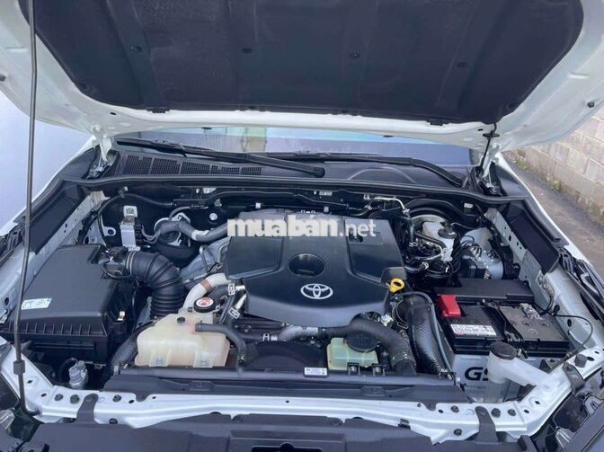 Fortuner Legender 2025, 14 ngàn km, sơn zin 100%