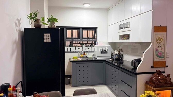 CHÍNH CHỦ CHO THUÊ CĂN HỘ 2PN 80m2 TÂM HUYẾT -H2 HOÀNG DIỆU GIÁP QUẬN1