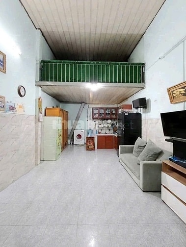 Bán nhà Hương Lộ 2; SHR; 3,4 tỷ; 4x8m