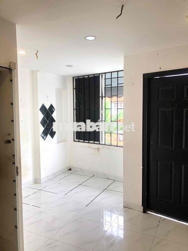 cho nữ thuê phòng sạch sẽ, gọn gàng
