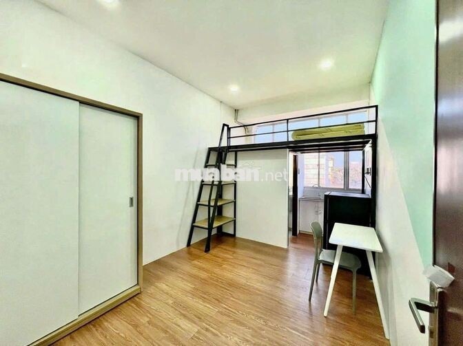 DUPLEX FULL NỘI THẤT, HẦM XE, THANG MÁY GẦN ĐẠI HỌC KINH TẾ(UEH) Q10