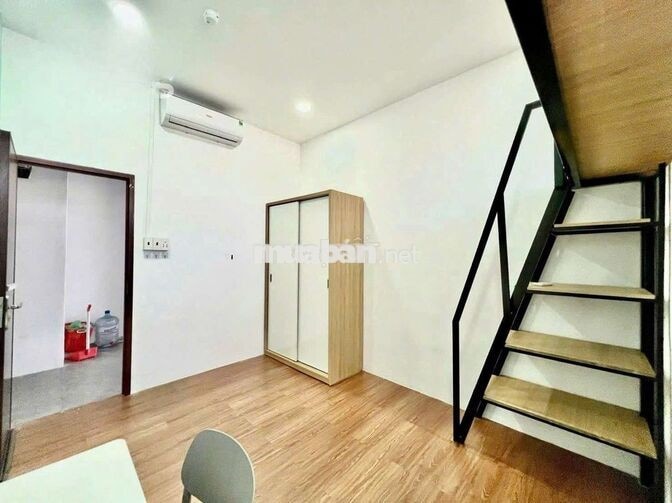 DUPLEX FULL NỘI THẤT, HẦM XE, THANG MÁY GẦN ĐẠI HỌC KINH TẾ(UEH) Q10