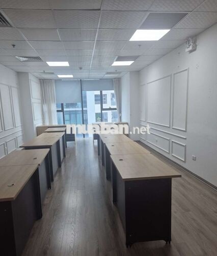 Bán sàn vp hạng A mặt đường Nguyễn Trãi 