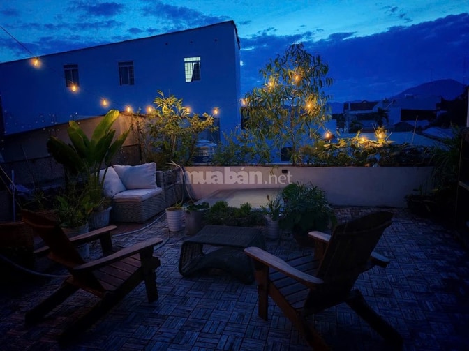 bán nhà(HOMESTAY GẦN BIỂN) 84m2-3Tầng-3PN-hẽm 2/4-bắc nha trang-5 tỷ 4