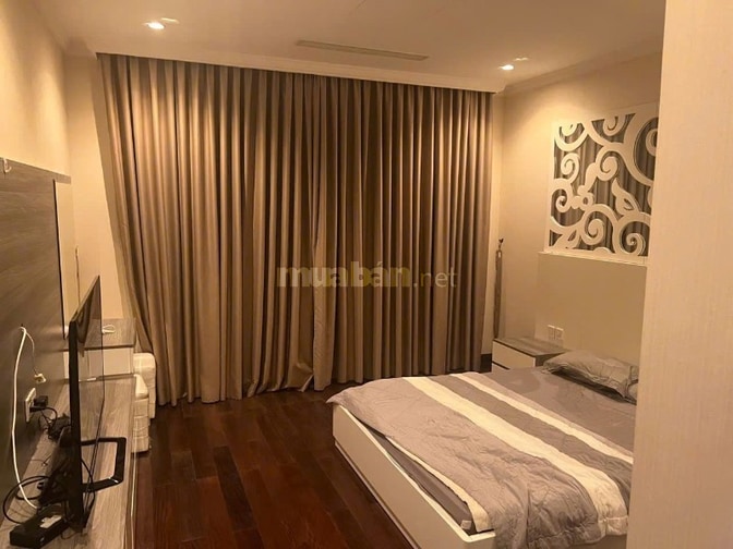 Chính chủ bán căn hộ Vincom Đồng Khởi Q1 - 160m2 chỉ từ 54 tỷ