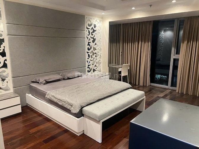 Chính chủ bán căn hộ Vincom Đồng Khởi Q1 - 160m2 chỉ từ 54 tỷ