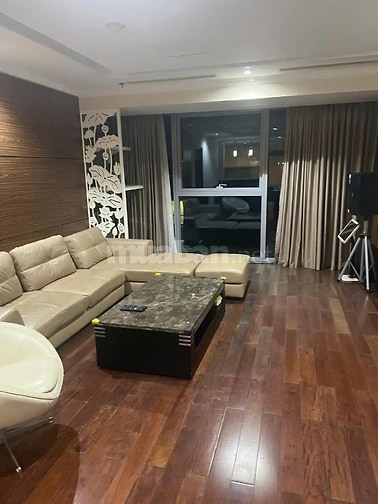 Chính chủ bán căn hộ Vincom Đồng Khởi Q1 - 160m2 chỉ từ 54 tỷ