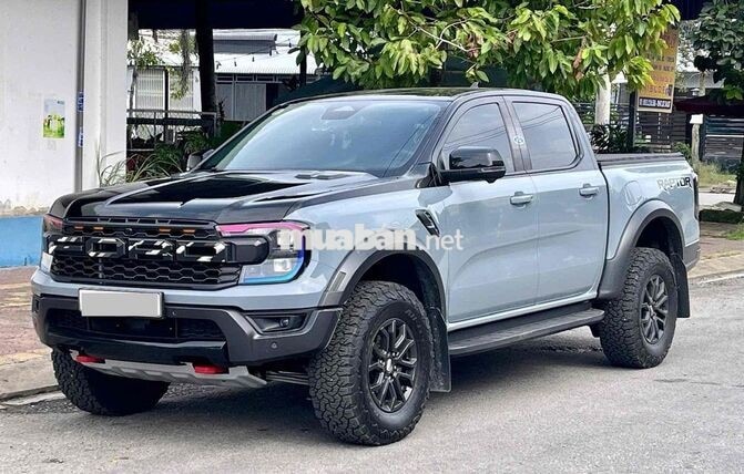 Ford Ranger Raptor 2025 Xám 10.000km