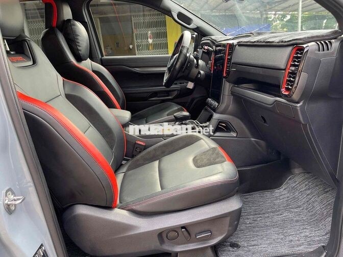 Raptor Lướt 2025 Hỗ Trợ Góp Xe Tại Ford Cam Kết