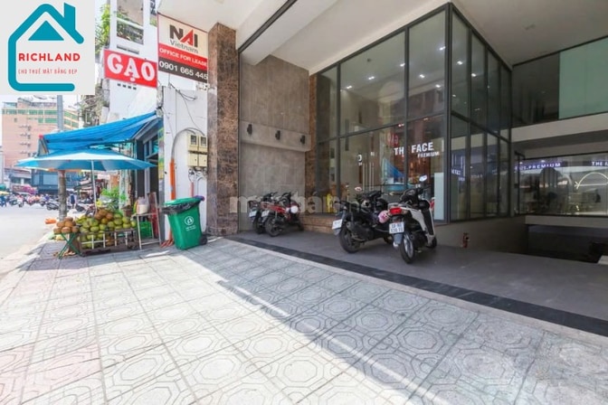 cho thuê mặt bằng 13-15 trần khắc chân q1, 8x24m, hầm trệt lửng 6 lầu